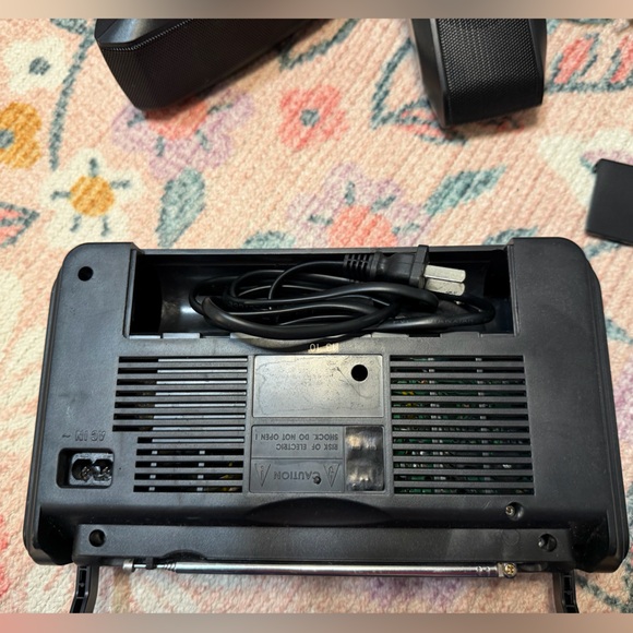 Logitech Black Portable Radio System - Picture 10 of 14